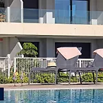 Punta Vista, 2-br Sea View Apt, Pool, Punta Prima *